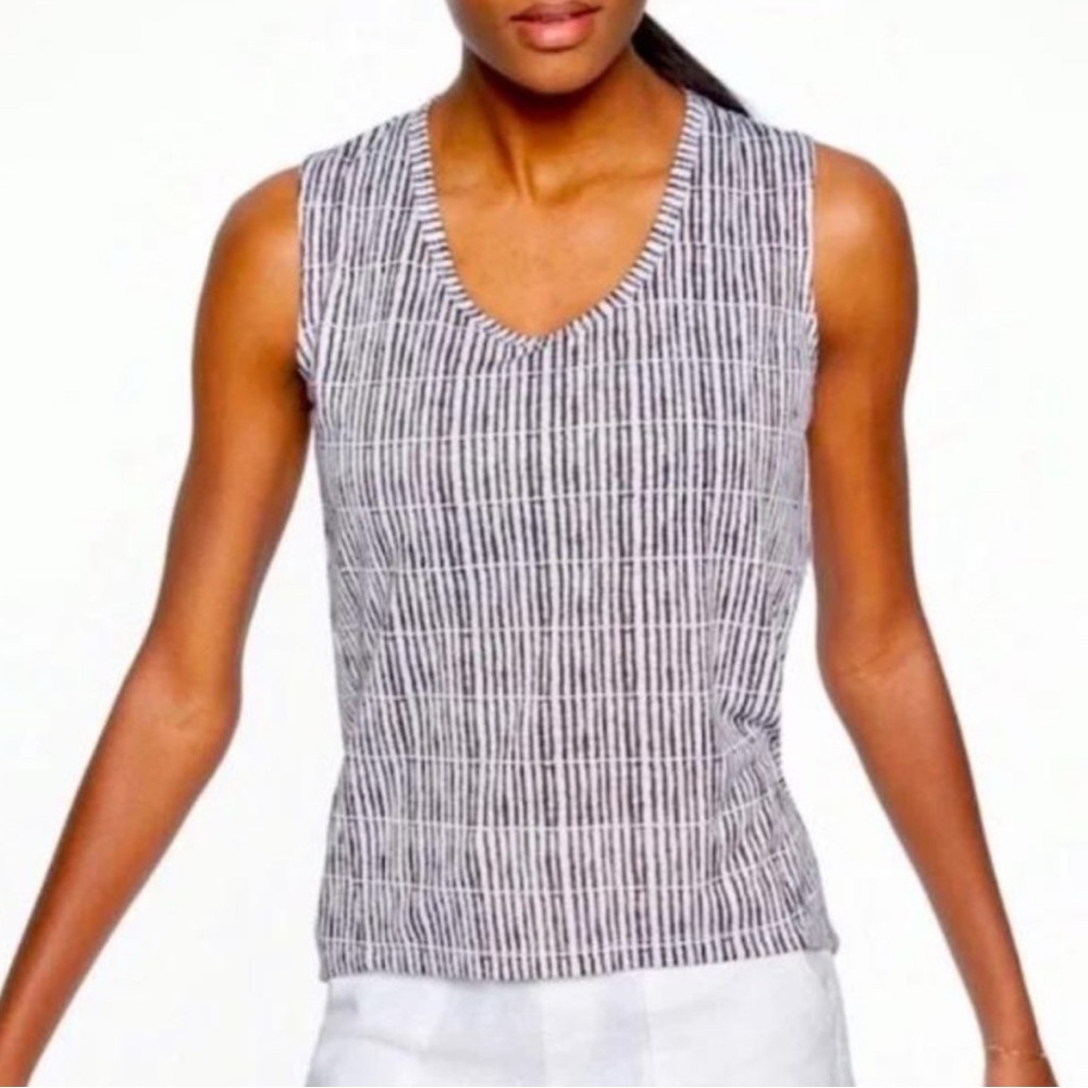 NWT Athleta Breezy Muscle Tee. Black and White Striped Sleeveless Top